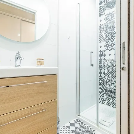 Le Bougainvillier Vieille Apartment *