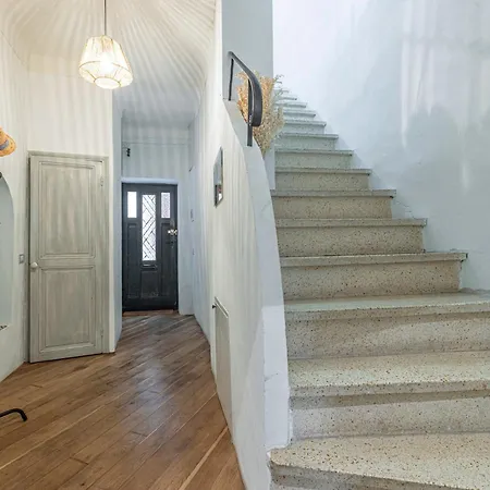 Le Bougainvillier Vieille Apartment *